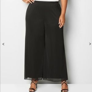 Dressy Palazzo Pants 🌺NWT🌺 Great for Spring!🌹🌹